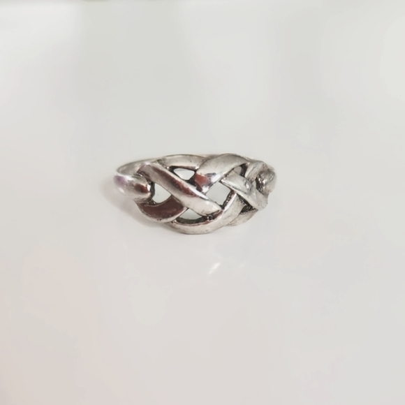 Woven Celtic Knot Vintage Handmade Silver Ring - Picture 3 of 12